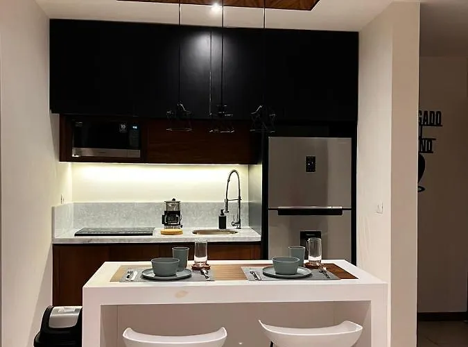 Mya Black Diamond 202